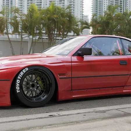 PandeM (TRA Kyoto) BMW E30 V1 Widebody Kit