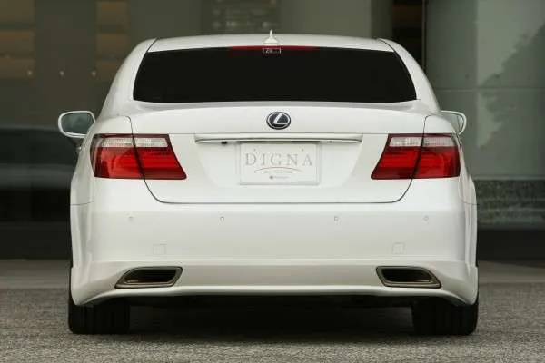 Vertex T&E DIGNA Lexus LS460/600H Rear Half Spoiler