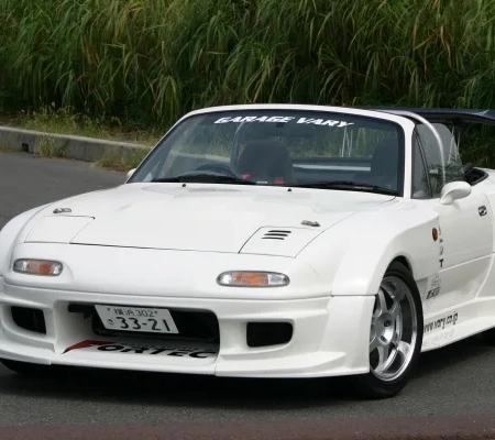 Garage Vary FRP Side Skirts for Racing - Mazda Miata NA