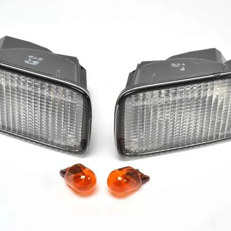 Nismo Clear Front Winker for Skyline R34 (up to August 2000)